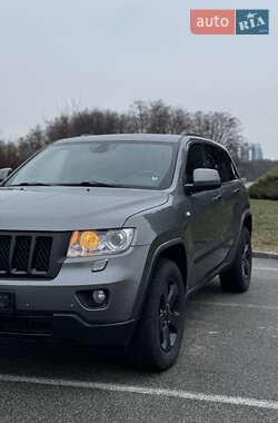 Позашляховик / Кросовер Jeep Grand Cherokee 2011 в Києві