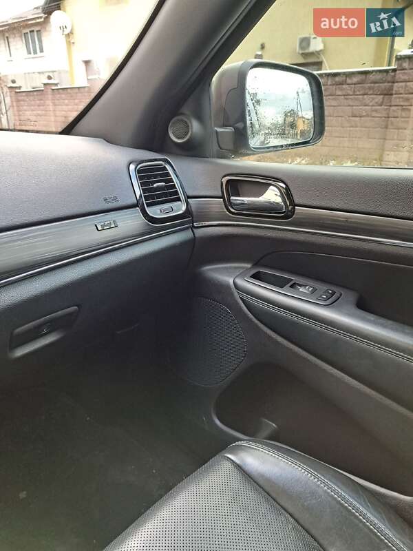 Внедорожник / Кроссовер Jeep Grand Cherokee 2021 в Львове