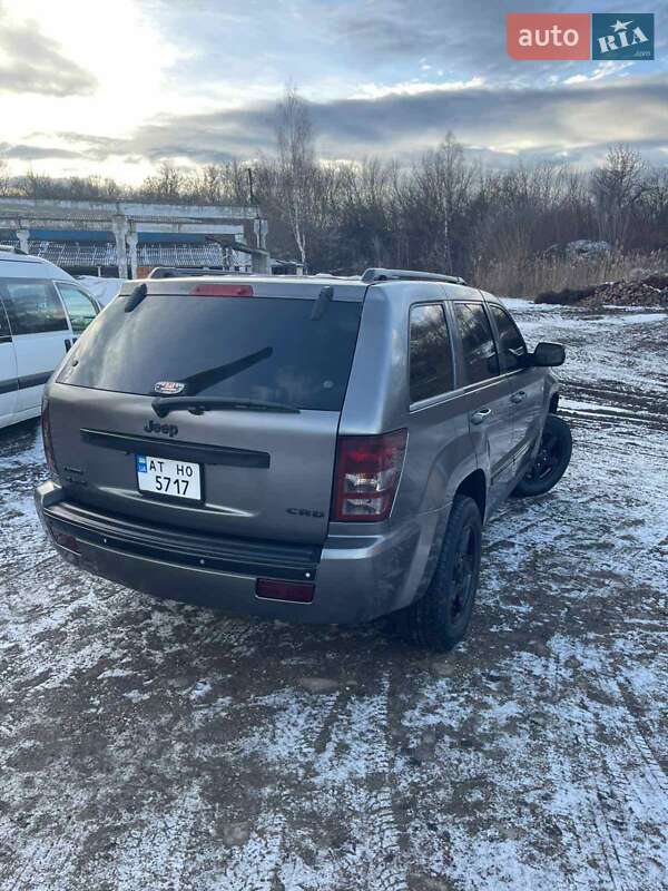 Внедорожник / Кроссовер Jeep Grand Cherokee 2005 в Коломые
