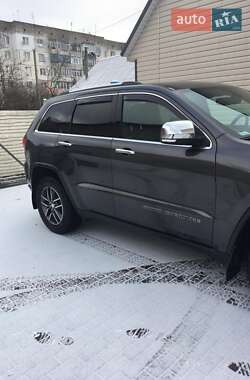 Внедорожник / Кроссовер Jeep Grand Cherokee 2018 в Иванкове