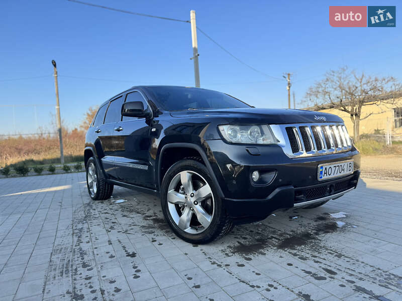Позашляховик / Кросовер Jeep Grand Cherokee 2011 в Виноградові