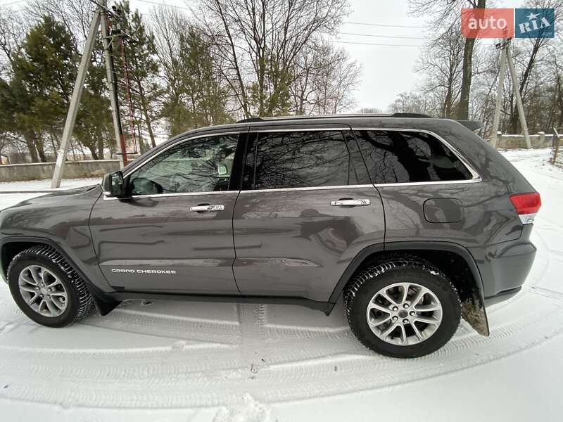 Позашляховик / Кросовер Jeep Grand Cherokee 2013 в Хмельницькому фото 11 Позашляховик / Кросовер Jeep Grand Cherokee 2013 в Хмельницькому