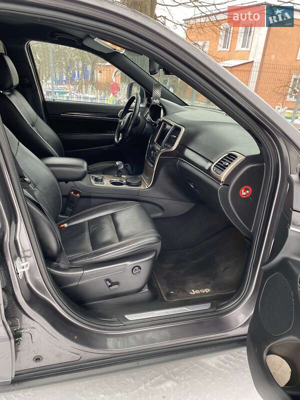 Позашляховик / Кросовер Jeep Grand Cherokee 2013 в Хмельницькому фото 18 Позашляховик / Кросовер Jeep Grand Cherokee 2013 в Хмельницькому