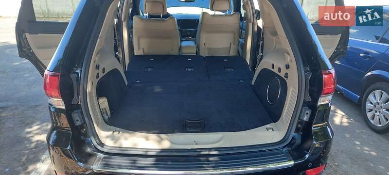 Внедорожник / Кроссовер Jeep Grand Cherokee 2020 в Черкассах