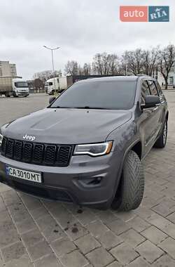 Позашляховик / Кросовер Jeep Grand Cherokee 2017 в Черкасах