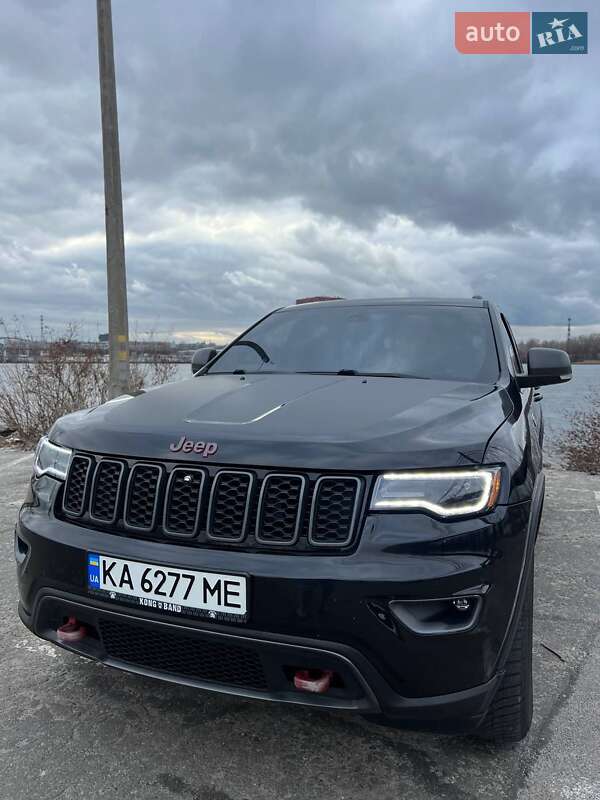 Внедорожник / Кроссовер Jeep Grand Cherokee 2018 в Киеве