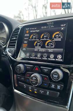 Внедорожник / Кроссовер Jeep Grand Cherokee 2018 в 