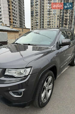 Внедорожник / Кроссовер Jeep Grand Cherokee 2015 в Киеве