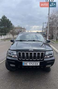 Внедорожник / Кроссовер Jeep Grand Cherokee 2002 в Доманевке