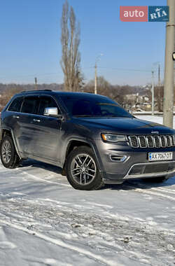 Внедорожник / Кроссовер Jeep Grand Cherokee 2017 в Харькове