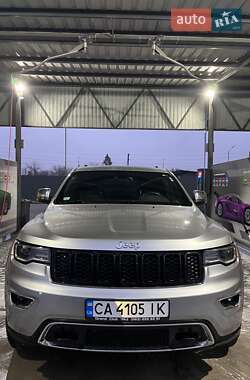 Внедорожник / Кроссовер Jeep Grand Cherokee 2016 в Черкассах