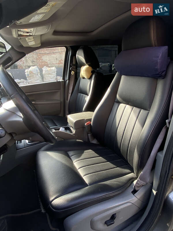 Позашляховик / Кросовер Jeep Grand Cherokee 2006 в Калуші фото 9 Позашляховик / Кросовер Jeep Grand Cherokee 2006 в Калуші