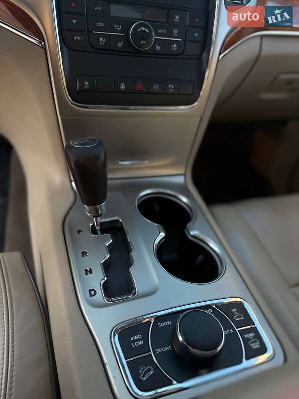 Внедорожник / Кроссовер Jeep Grand Cherokee 2011 в Кривом Роге фото 11 Внедорожник / Кроссовер Jeep Grand Cherokee 2011 в Кривом Роге