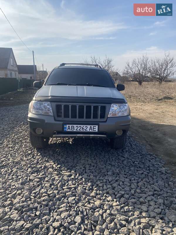 Внедорожник / Кроссовер Jeep Grand Cherokee 2004 в Гайсине