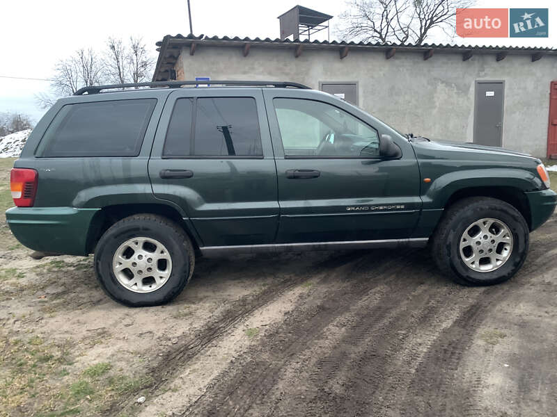 Внедорожник / Кроссовер Jeep Grand Cherokee 1999 в Шацке