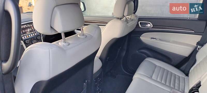 Позашляховик / Кросовер Jeep Grand Cherokee 2018 в Львові