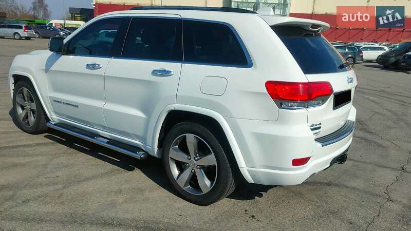 Внедорожник / Кроссовер Jeep Grand Cherokee 2016 в Киеве