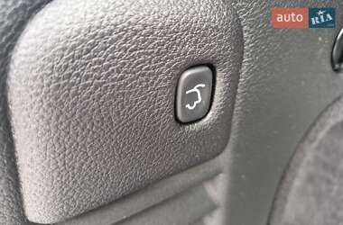 Позашляховик / Кросовер Jeep Grand Cherokee 2014 в 