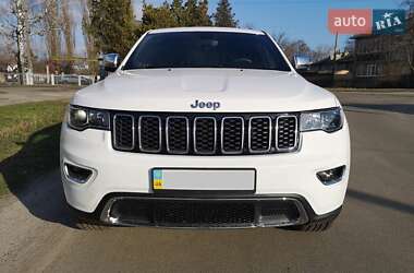 Позашляховик / Кросовер Jeep Grand Cherokee 2018 в 