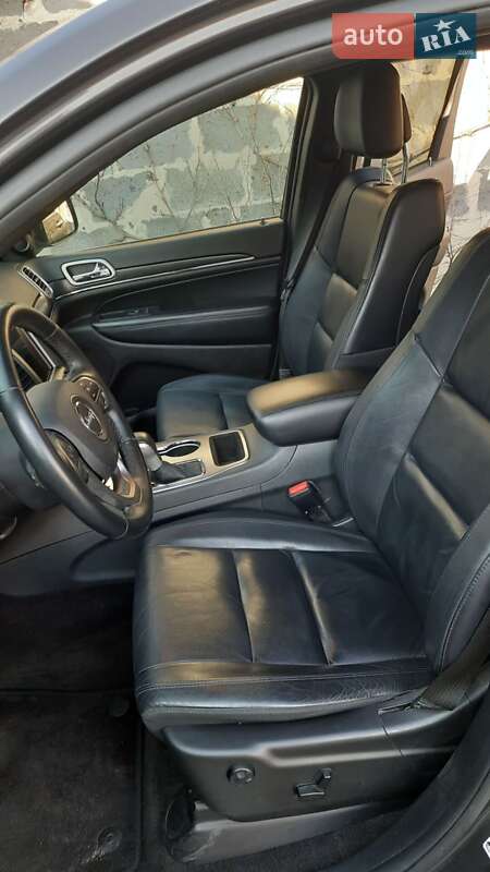 Внедорожник / Кроссовер Jeep Grand Cherokee 2018 в Киеве