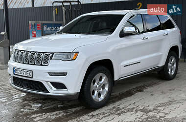 Позашляховик / Кросовер Jeep Grand Cherokee 2018 в 