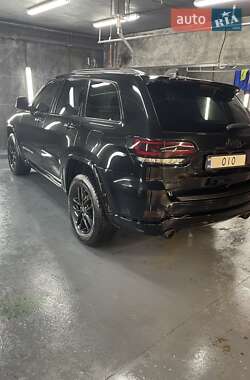 Внедорожник / Кроссовер Jeep Grand Cherokee 2019 в 