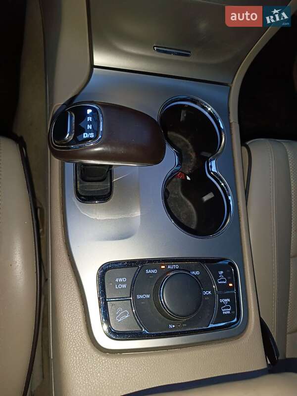 Позашляховик / Кросовер Jeep Grand Cherokee 2013 в Чернівцях