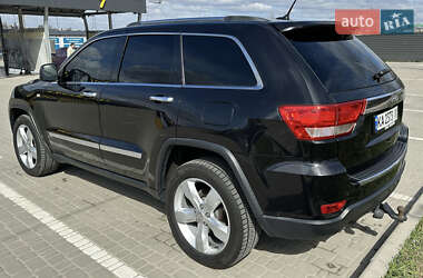 Внедорожник / Кроссовер Jeep Grand Cherokee 2012 в 