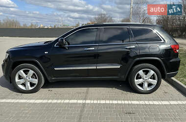 Внедорожник / Кроссовер Jeep Grand Cherokee 2012 в 