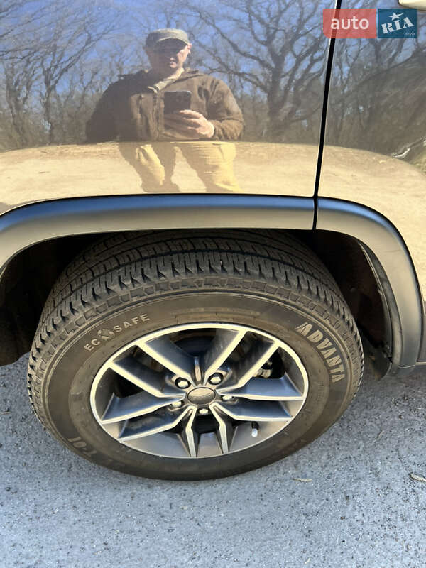 Внедорожник / Кроссовер Jeep Grand Cherokee 2019 в Ровно фото 8 Внедорожник / Кроссовер Jeep Grand Cherokee 2019 в Ровно