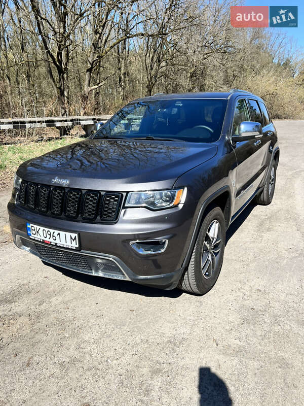 Внедорожник / Кроссовер Jeep Grand Cherokee 2019 в Ровно фото 19 Внедорожник / Кроссовер Jeep Grand Cherokee 2019 в Ровно