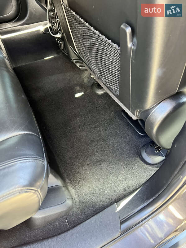 Внедорожник / Кроссовер Jeep Grand Cherokee 2019 в Ровно фото 57 Внедорожник / Кроссовер Jeep Grand Cherokee 2019 в Ровно