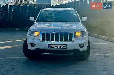 Позашляховик / Кросовер Jeep Grand Cherokee 2012 в 