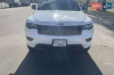 Внедорожник / Кроссовер Jeep Grand Cherokee 2021 в 