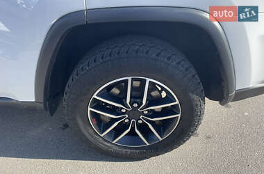 Внедорожник / Кроссовер Jeep Grand Cherokee 2021 в 