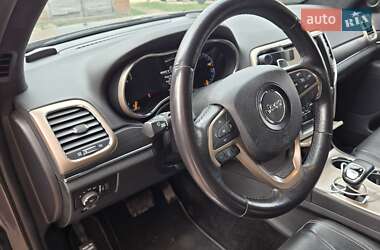 Позашляховик / Кросовер Jeep Grand Cherokee 2015 в 
