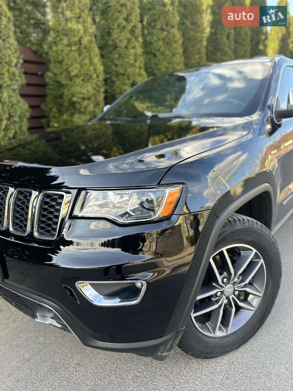 Внедорожник / Кроссовер Jeep Grand Cherokee 2018 в Ивано-Франковске