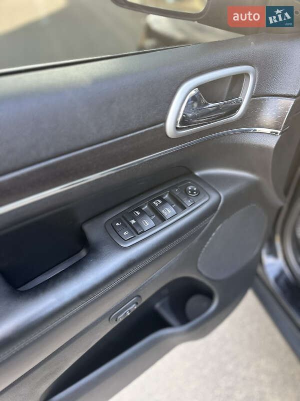 Внедорожник / Кроссовер Jeep Grand Cherokee 2018 в Ивано-Франковске