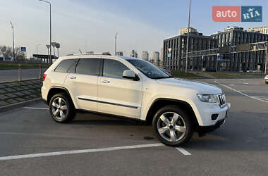 Внедорожник / Кроссовер Jeep Grand Cherokee 2011 в 