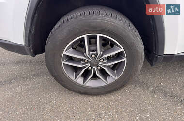 Внедорожник / Кроссовер Jeep Grand Cherokee 2019 в 