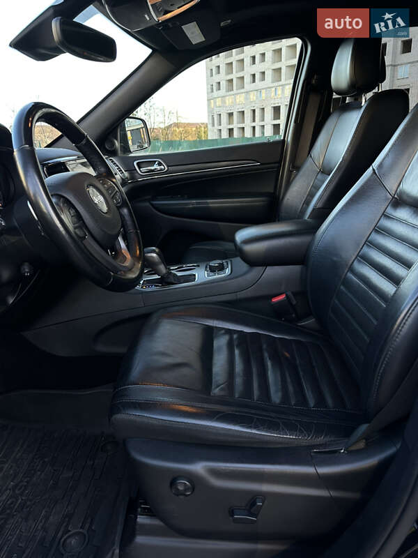Внедорожник / Кроссовер Jeep Grand Cherokee 2018 в Буче