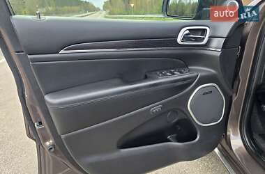 Внедорожник / Кроссовер Jeep Grand Cherokee 2018 в 