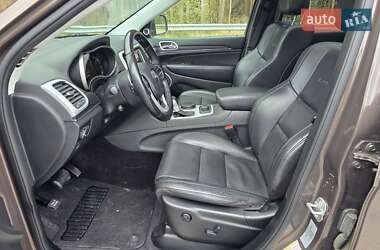 Внедорожник / Кроссовер Jeep Grand Cherokee 2018 в 