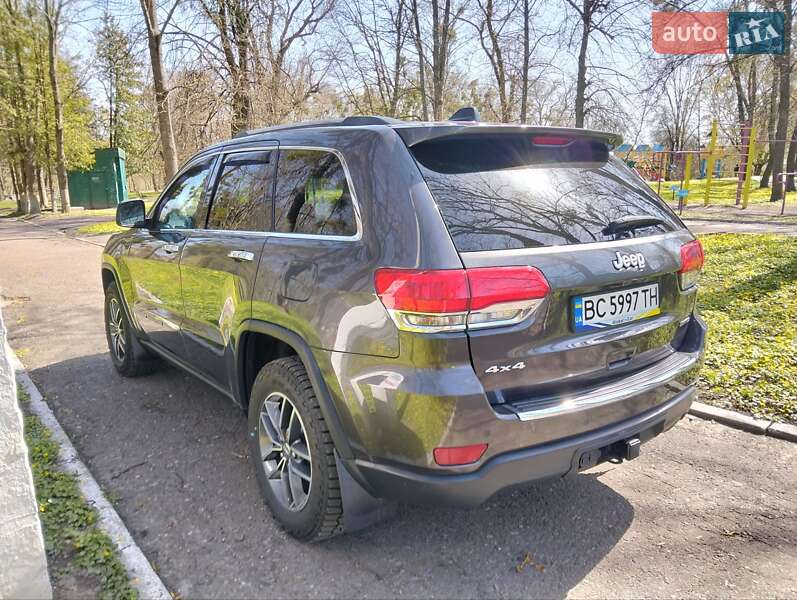 Внедорожник / Кроссовер Jeep Grand Cherokee 2018 в 