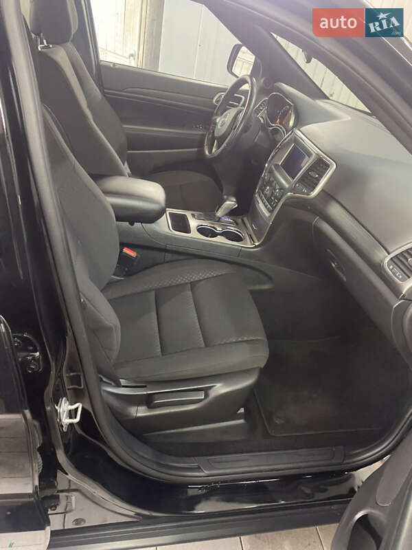 Внедорожник / Кроссовер Jeep Grand Cherokee 2020 в Киеве
