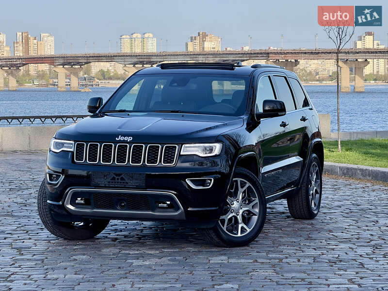 Позашляховик / Кросовер Jeep Grand Cherokee 2021 в Києві