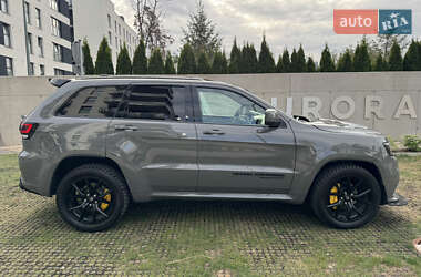 Внедорожник / Кроссовер Jeep Grand Cherokee 2020 в 