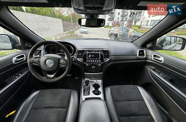 Внедорожник / Кроссовер Jeep Grand Cherokee 2020 в 