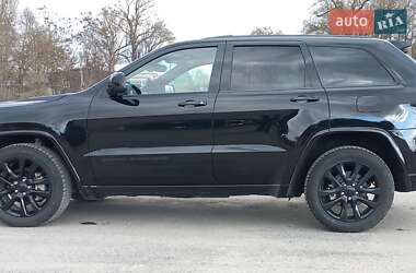 Позашляховик / Кросовер Jeep Grand Cherokee 2019 в 