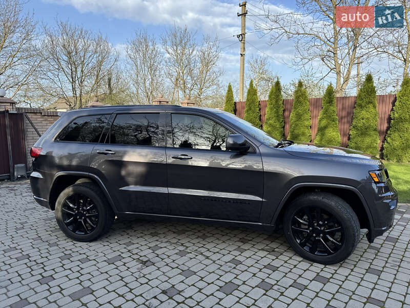 Позашляховик / Кросовер Jeep Grand Cherokee 2020 в Коломиї